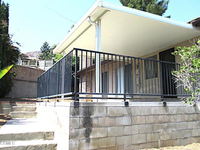 Building Photo - 1935 Oakwood Ave