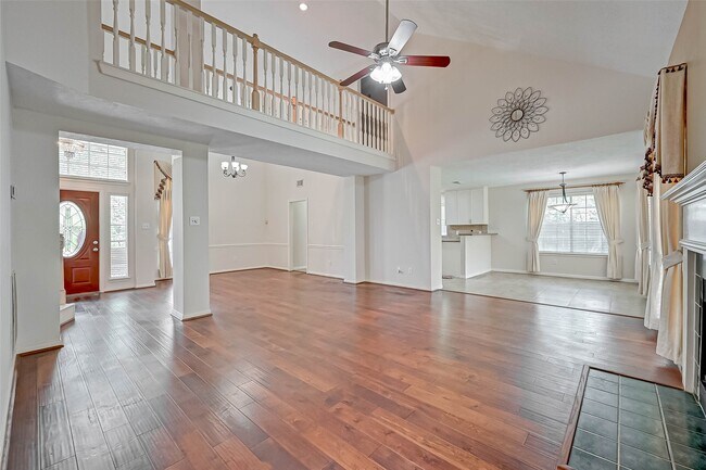 Primary Photo - 1630 Berkoff Dr