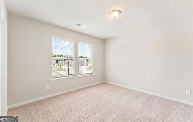 Building Photo - 143 Hunts Ml Cir