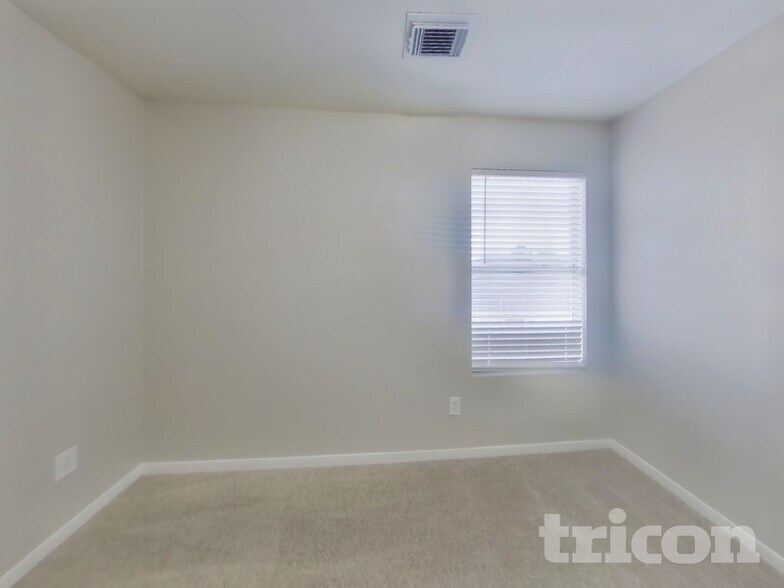 Building Photo - 1111 Chestnut Bough St