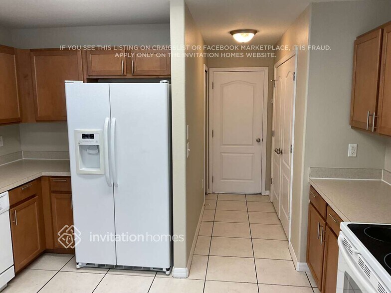Building Photo - 15408 Peach Stone Pl