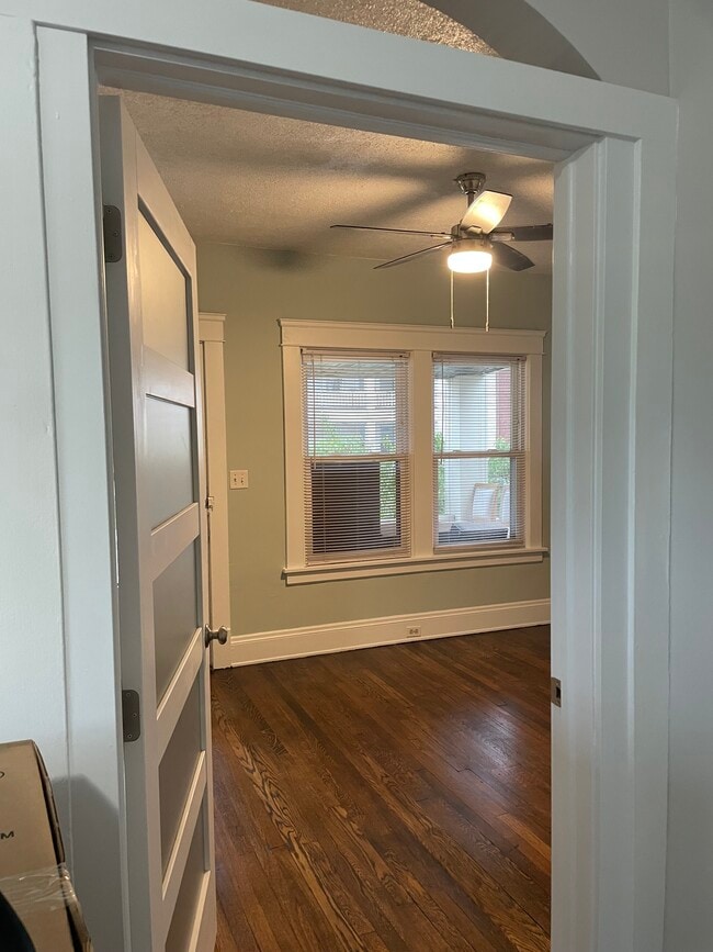 Building Photo - 1307 Idlewood Ave