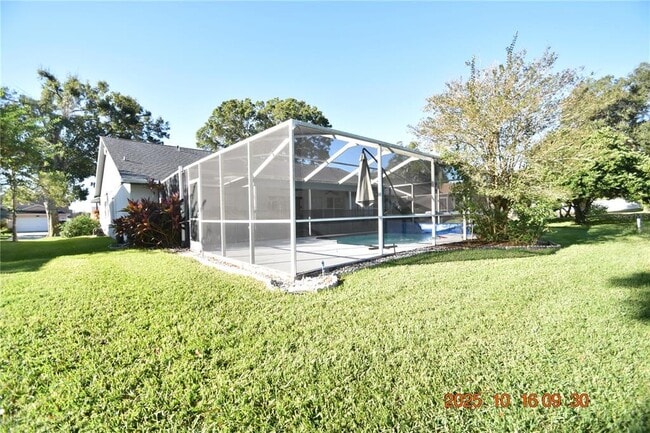 Building Photo - 2712 Falling Leaves Dr