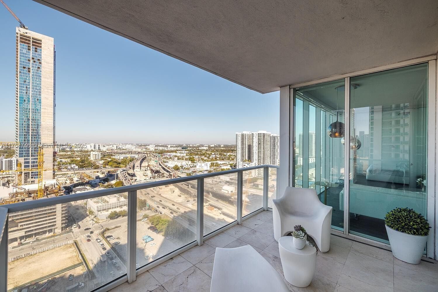 Building Photo - 1040 Biscayne Blvd