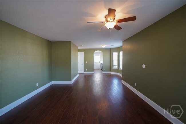 Building Photo - 77 Godley Park Wy