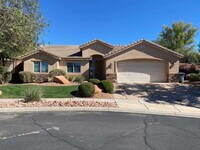 Building Photo - Charming 3-bedroom, 2-bathroom residence i...