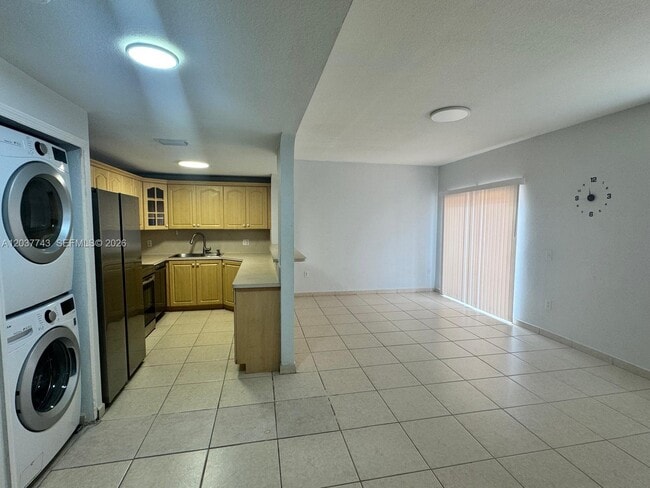 Building Photo - 7502 NW 175th St