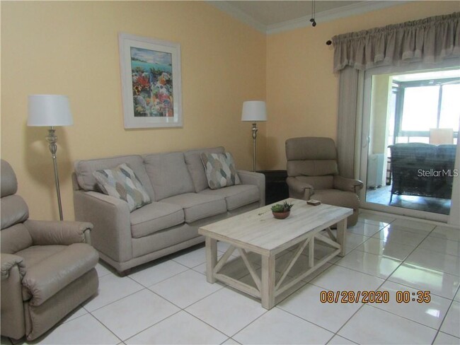 Building Photo - 3663 Longmeadow