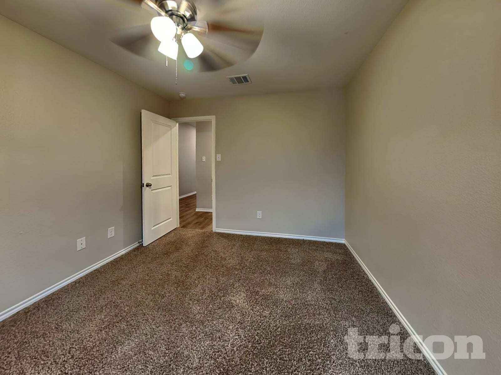 Building Photo - 3334 Everly Dr