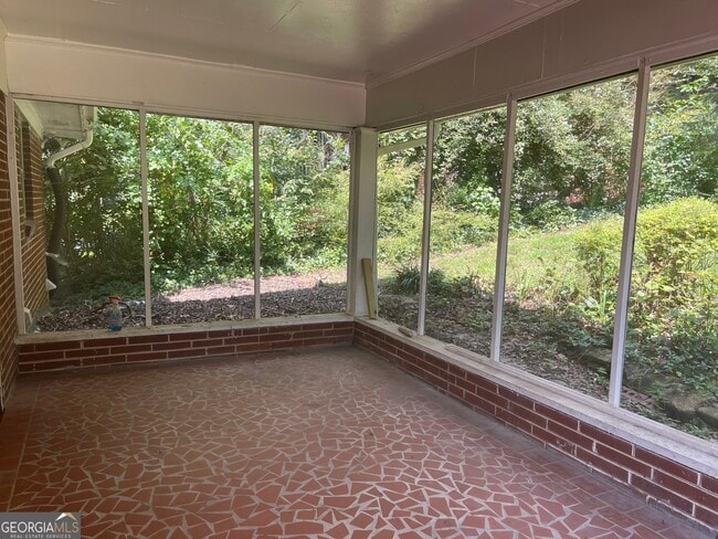 Building Photo - 3027 Collier Dr NW