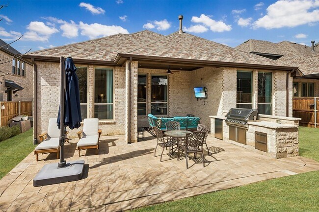 Building Photo - 950 Gentle Knoll Ln
