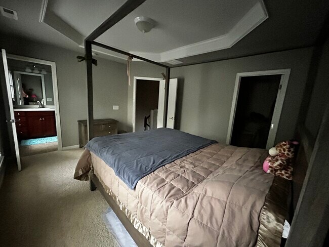 Building Photo - 1070 Drayton Ct