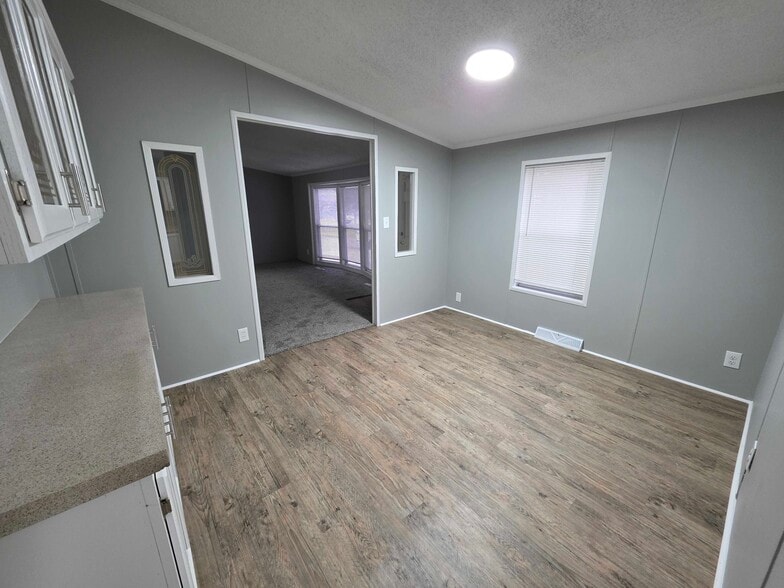 Building Photo - 3701 Juniper St