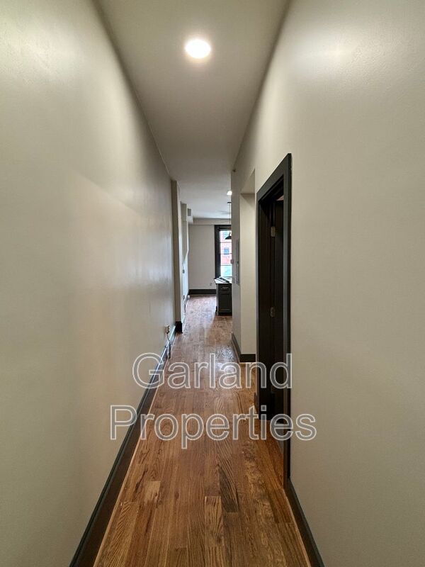 Building Photo - 73 W Main St