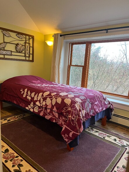 Building Photo - 1087 N Hoosac Rd