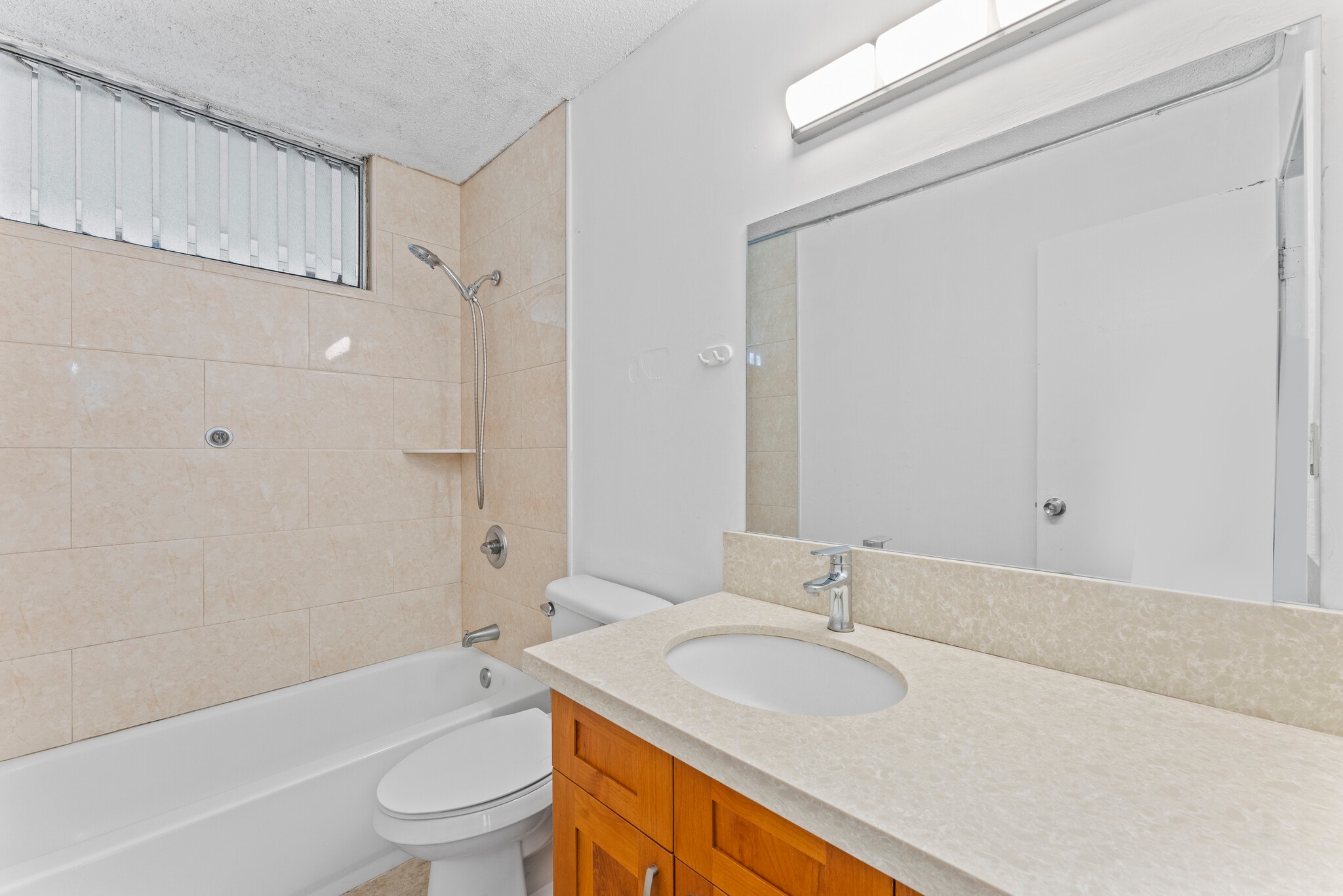 Bathroom - 95-2031 Waikalani Pl