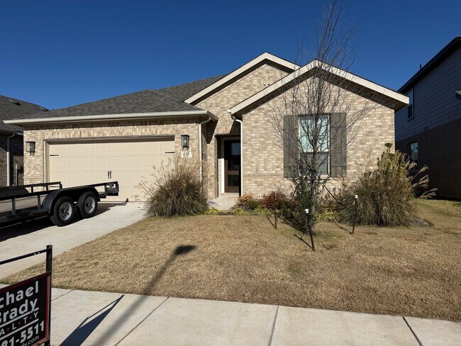 Building Photo - NEW 4 Bedroom in Joshua ISD. Move in special for the end of the year!