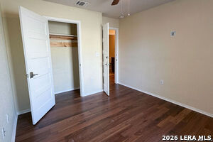 Building Photo - 220 Hansford St