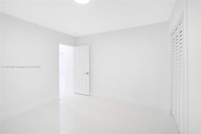 Building Photo - 11631 SW 179th Terrace