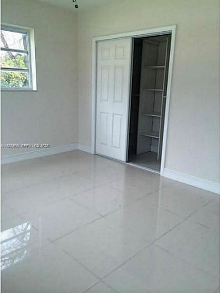 Building Photo - 740 NE 179th Terrace