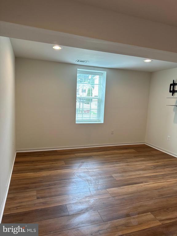 Building Photo - 9610 Hazelbrook Ct