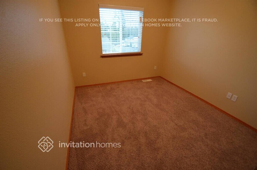 Building Photo - 3704 73rd Ave NE