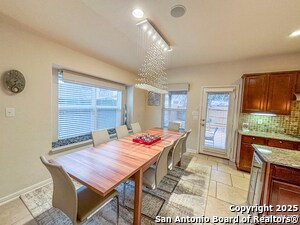 Building Photo - 25010 Buttermilk Ln