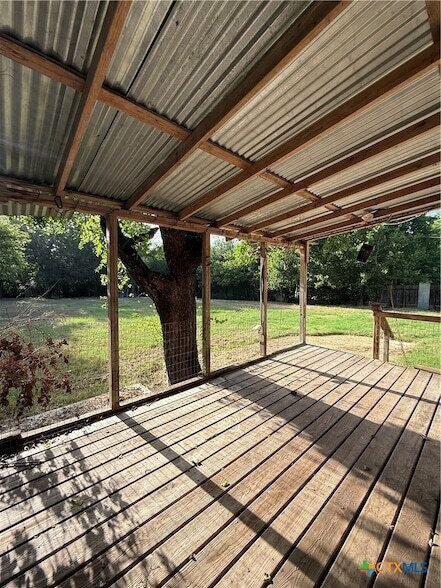 Building Photo - 504 S Brookman