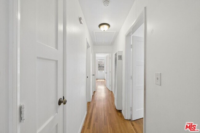 Building Photo - 1377 Appleton Way