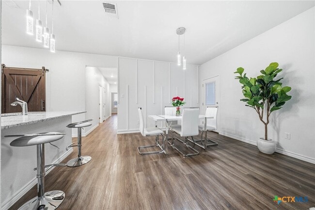 Building Photo - 5109 Rose Petal Ct