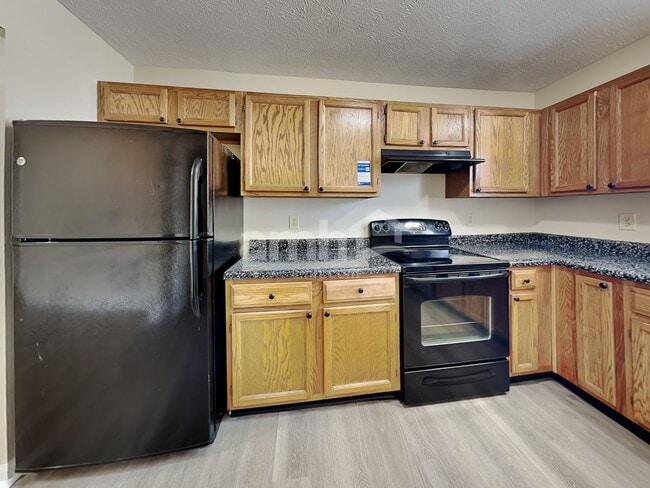 Building Photo - 1510 Millridge Dr