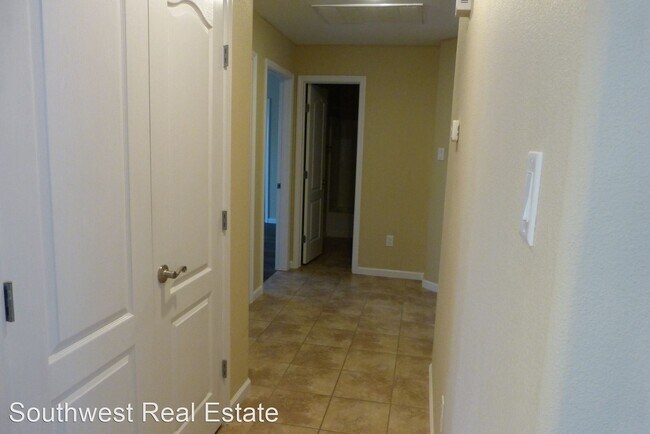 Building Photo - 3 br, 2 bath House - 2104 Reese