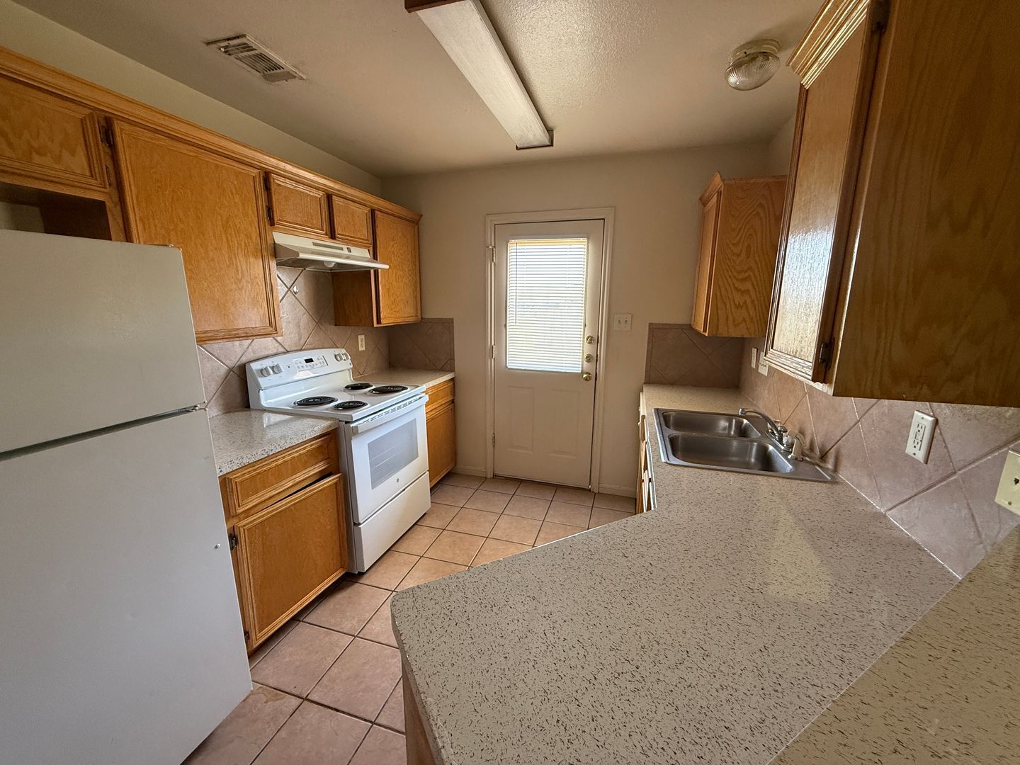 Building Photo - 1309 Nicholas Cir