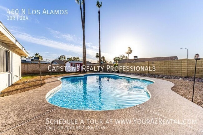 Building Photo - 460 N Los Alamos