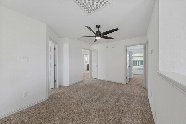 Building Photo - 9683 Shorebird Ln