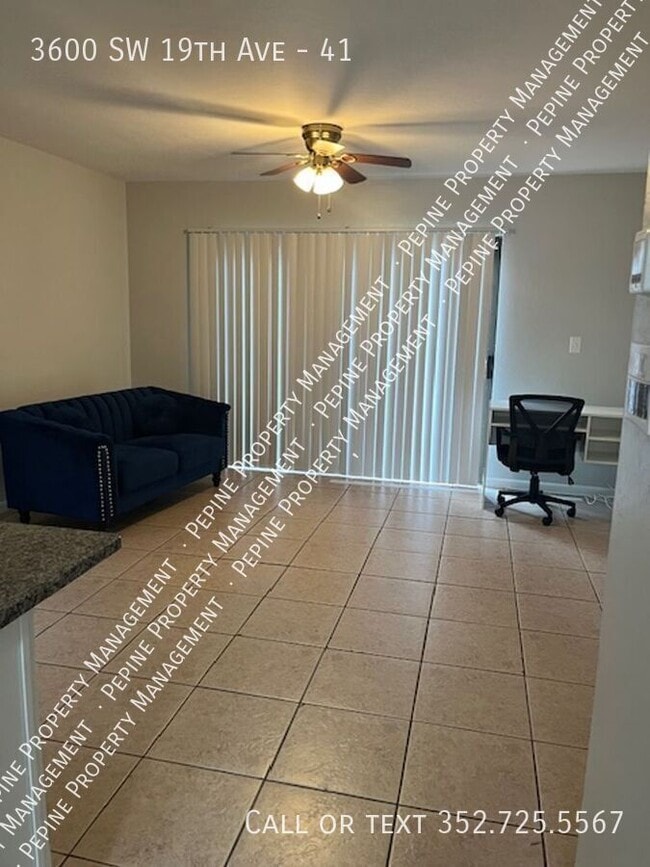 Building Photo - 3600 SW 19th Ave