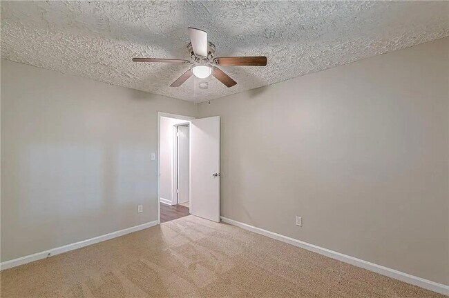 Building Photo - 3661 Boring Rd