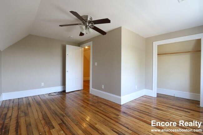 Building Photo - 1 Parker Hill Terrace