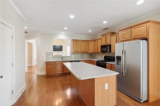 Building Photo - 337 Myrtle Trace Ln