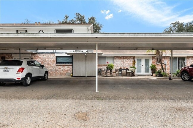 Building Photo - 21 Shasta Ave