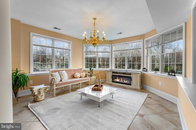 Building Photo - 43176 Tall Pines Ct