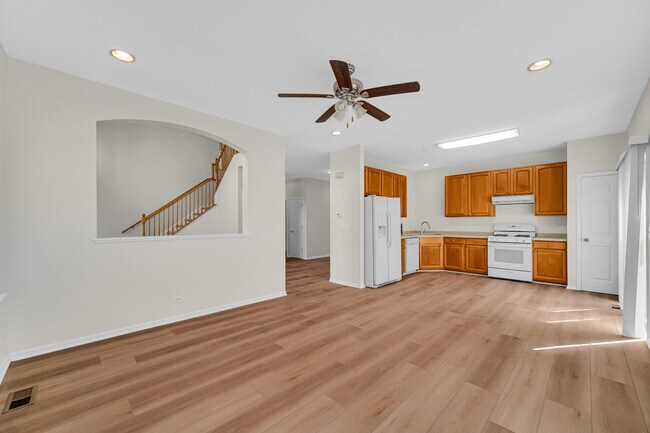 Building Photo - 1775 Kelberg Ave
