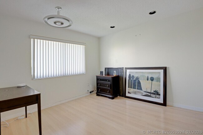 Building Photo - 4230 Deste Ct