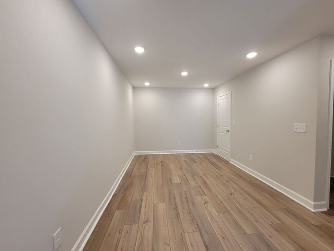 Building Photo - 2130 Cosette Ln