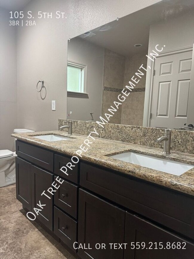 Building Photo - 105 S 5th St