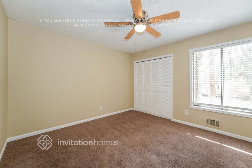 Building Photo - 6514 Woodthrush Way