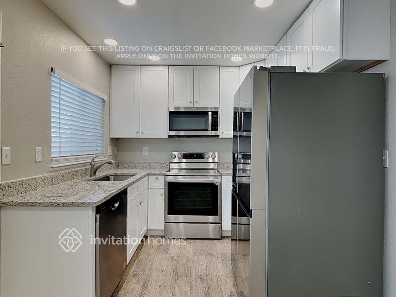 Building Photo - 2148 Bent Tree Ln