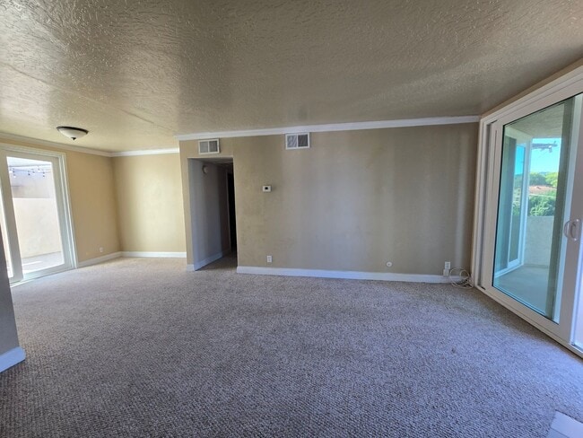 Building Photo - 4705 Kester Ave