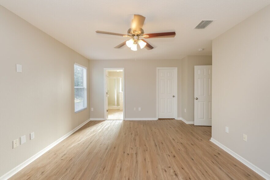 Building Photo - 11821 Mango Cross Ct