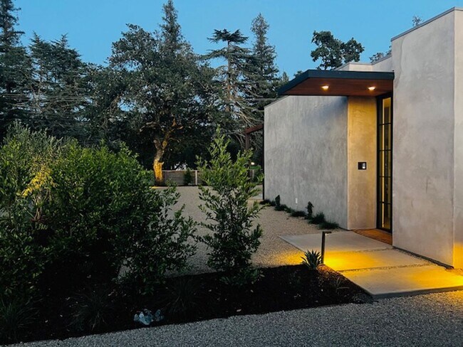 Building Photo - Discover NapaLuxe, A Newly Constructed Pri...